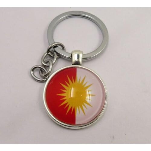 Ezidxan Flag Glass Beads keychains Silver Plated 25x25mm Metal Keyrings Women Men Car Keychain Gifts Jewelry