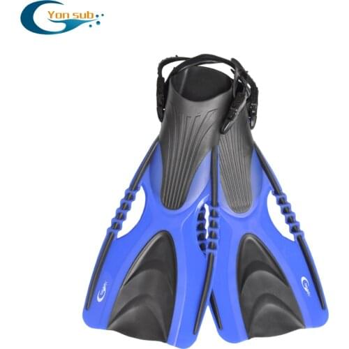 Professional Swimming Fins Adult Snorkeling Foot Flippers Fins Beginner Swimming Equipment Portable Submersible Snorkeling Foot