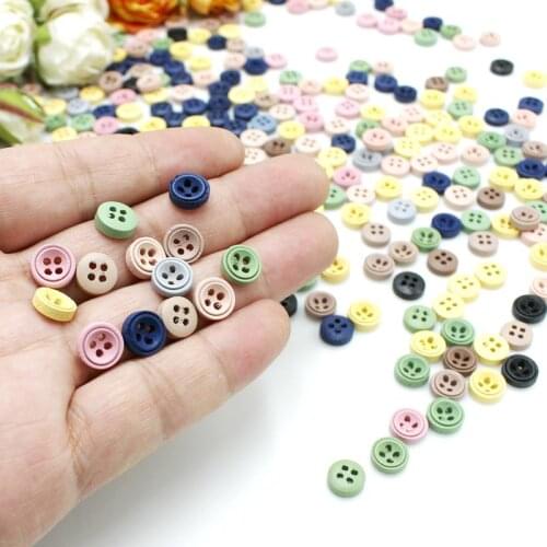 100pcs or 200pcs Mixed color 9mm Mini wooden Buttons Sewing Doll Clothes Button Embellishments Scrapbook Cardmaking