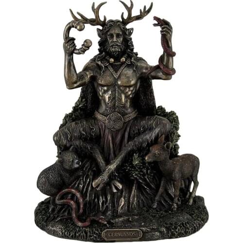 Resin Statues Cernunnos Sitting Statue Sculpture Celtic God Figure Underworld Statue For Home Garden Decoration