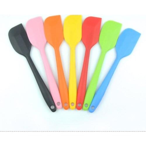 Kitchen Silicone Cream Butter Cake Spatula Mixing Batter Scraper Brush Butter Mixer Cake Brushes Baking Tool Kitchenware
