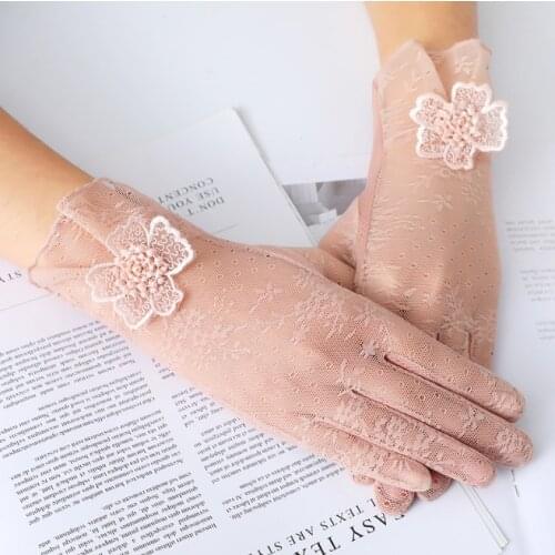 Sunscreen gloves ladies summer lace outdoor comfortable breathable touch screen thin gloves driving imitation slippery short