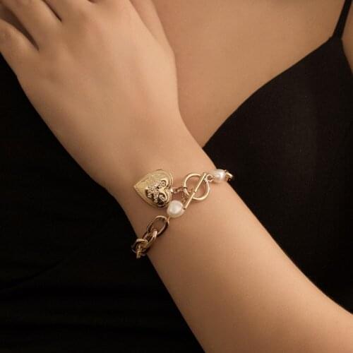 CHUNSHI Pearl Metal Chain Simple Love Simple Butterfly Temperament Bracelet 2021 Trend Impact OT Buckle Women Bracelet
