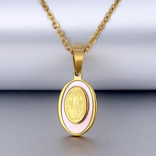 2019 New Fashion Cowrie Shell Necklaces for Women Gold Color San Benito Pendant Necklace Summer Boho Jewelry Religious Medal