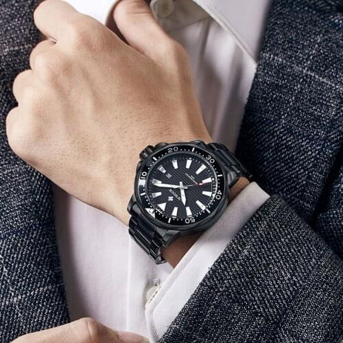 WWOOR 2021 New Luxury Fashion Black Watch Men Sports Diving Quartz Luminous Waterproof Military Wrist Watches Relogio Masculino