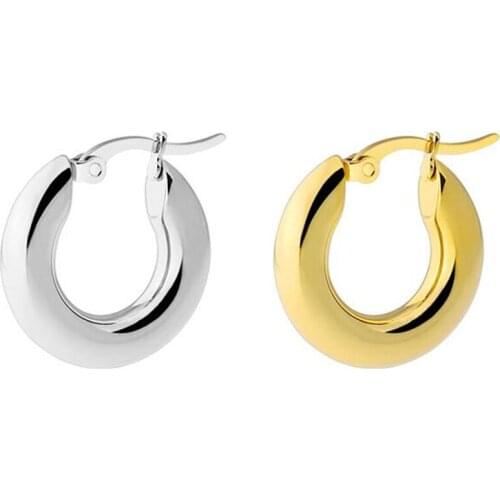 Isayoe Wedding Rings