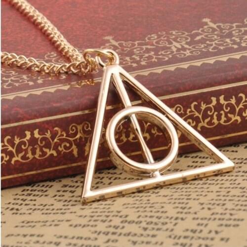 Pendant Necklaces Men Women Vintage Triangle Sweater Chain Necklace Metal pendant triangle necklace 2019 Jewelry Bijoux