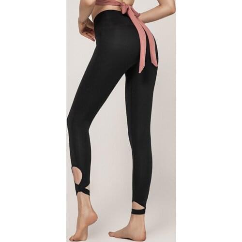 New Bandage Yoga Sets Breathable Workout Clothes For Women Beautiful Back Fitness Clothing Sexy Sports Wear For Women Gym