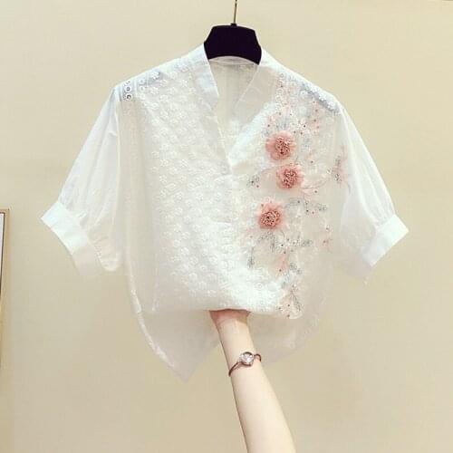 Lace Flower Embroidery Women Shrits 2021 Summer New V-Neck Short-Sleeved Loose Office Lady Elegant Outwear Coat Tops