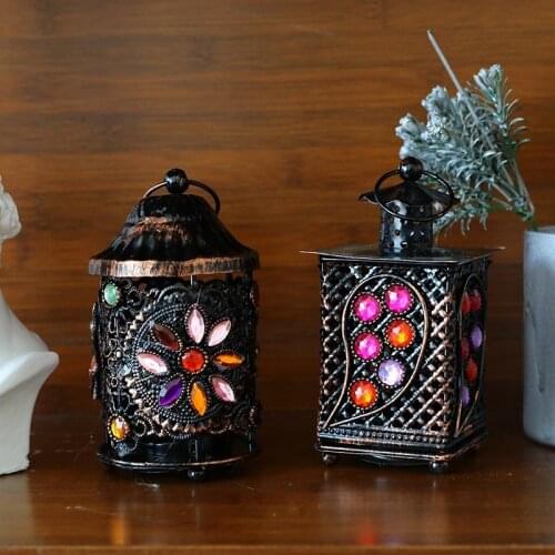 European Retro Wrought Iron Lantern Decoration, The Interior Can Be Filled with Candles, Incense, and Holiday Home Furnishings