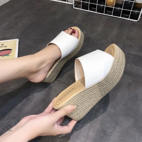 Slope Slippers Women Wear Summer 2021 New Summer Waterproof Platform Sandals Joker Thick-soled Summer Sandals and Slippers
