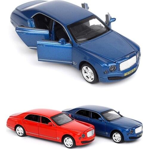 1:32 Smulation Alloy Car Model With Sound And Light Pull Back Six Door Childrens Toy Car Decoration Decoration Gift