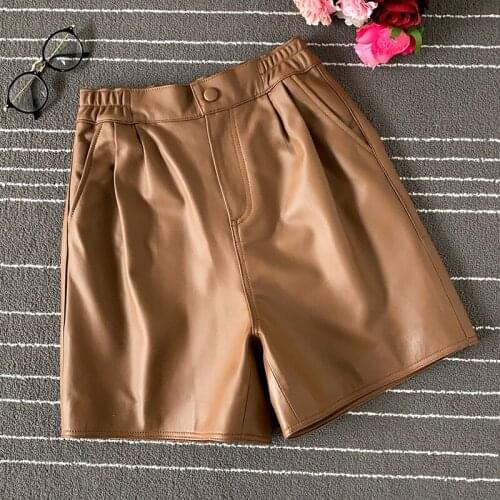 Europe Style Womens high quality genuine leather wide-leg pants High-rise leather short pants C093