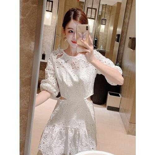 2021 New Summer Runway Desinger Party Dress Women Hollow Embroidery Hook Sexy Waist Flounces Dress