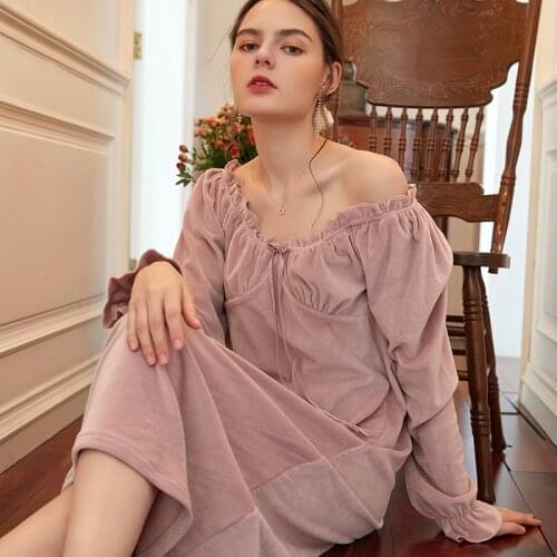 Winter Autumn Woman Princess Nightdress Velvet Vintage Sleepwear Soft Fleece Long Sleeve Sexy Homewear Keep Warm House Wear