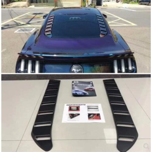 High quality ABS black rear window glass with small decorative baffle tuyere blinds adapted to For Ford Mustang 2015 2016 2017