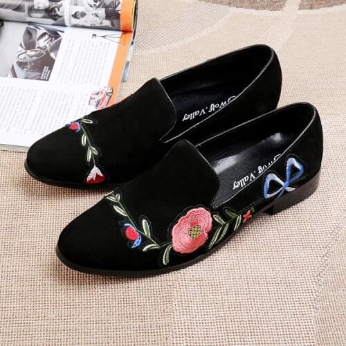 Zapatilla hombre elegant floral slip on loafers black genuine leather men formal shoes embroidery velvet slippers male shoes