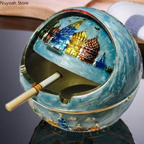 European Anti-fly Ash Ashtray 3D Stereo Retro Ashtray Metal Spherical Art Ash Cup Living Room Home Decoration Accessories