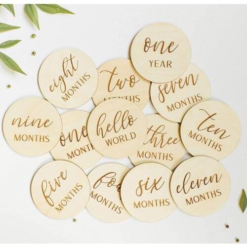 14pcs Baby Boy Baby Girl Newborn Gifts Baby Age Monthly Milestone Wooden Engraved Photo Props Milestone Discs card