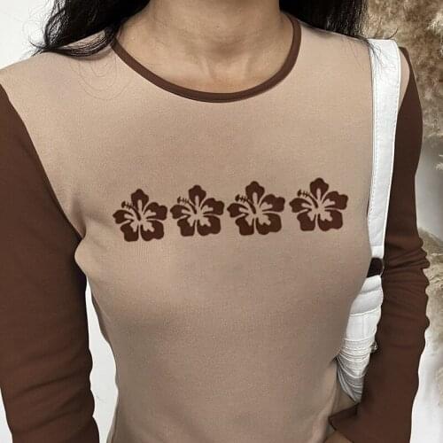 New fashion flower contrast color stitching Slim pullover o-neck long-sleeved bottoming T-shirt