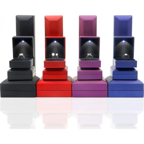 Piano Lacquer Rubber Painting LED Ring Pendant Case Plastic Jewelry Gift Packaging Boxes with Custom Logo