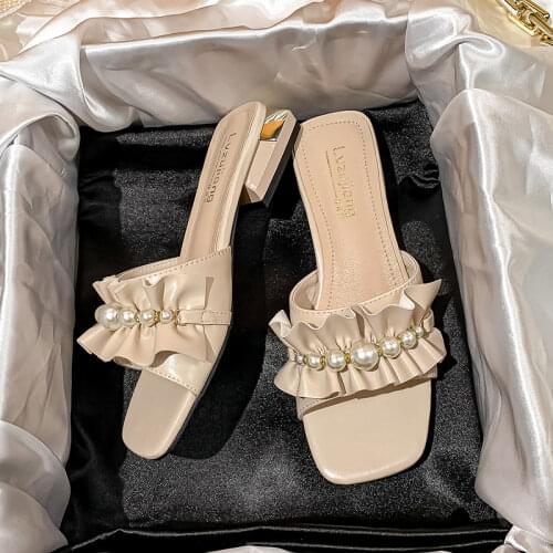 Summer Womens Sandals 2021 Fashion Designer Elegant Outdoor Slippers with Low Shoes for Women Pearl Trend Leisure Mules Shoe 43