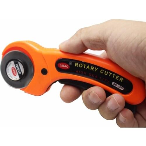 High Quality 45mm Rotary Cutter Premium Quilters Sewing Quilting Fabric Cutting Craft Tool Portable Leather Cloth Cutter Knife