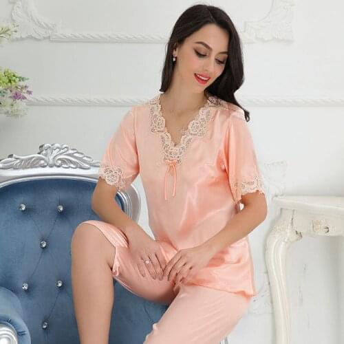 2021 Summer Womens Pajamas New Embroidered Lace V-neck Middle Sleeve Nightwear Imitation Silk Pants Home Wear Sleepwear