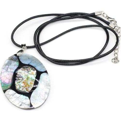 Natural Mother of Pearl Shell Pendant Necklace Fashion Splicing Stripe Shell Necklace for Women Men Charms Necklace Jewelry