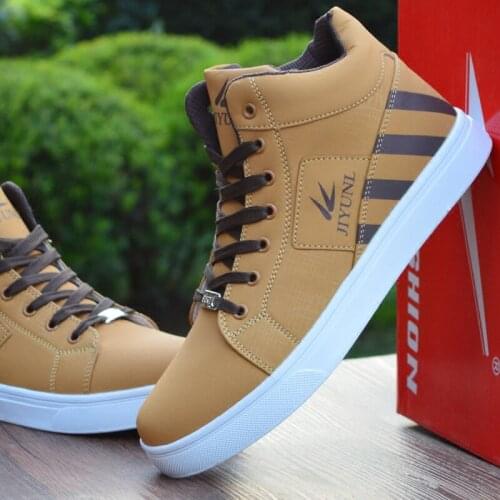 Winter high-top sneakers Fashion Warm snow boots comfortable breathable man Martin boots outdoor casual canvas shoes