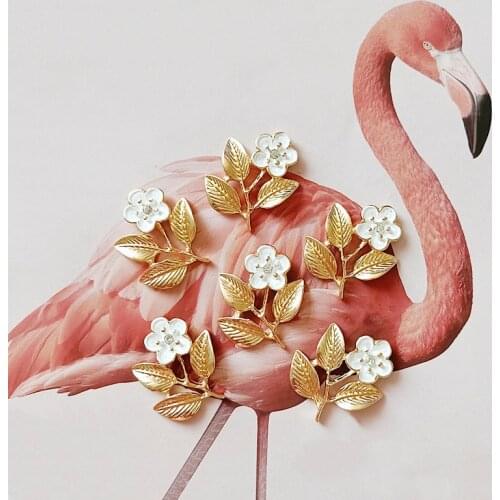 10pcs/lot Alloy Drop Oil Daisy Metal Buttons Child Diy Hair Accessories Flower Bridal Headwear Material Decorative Buttons