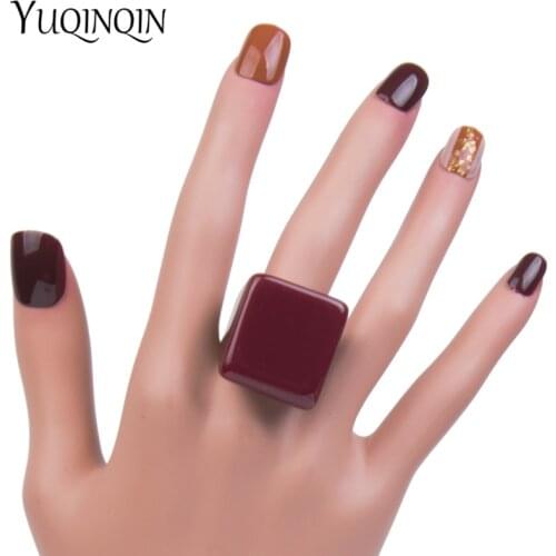 Vintage Classic Geometric/Black/Engagement Women Rings Jewelry Party Large Finger Ring for Girls Big Punk Ring Female Personalit