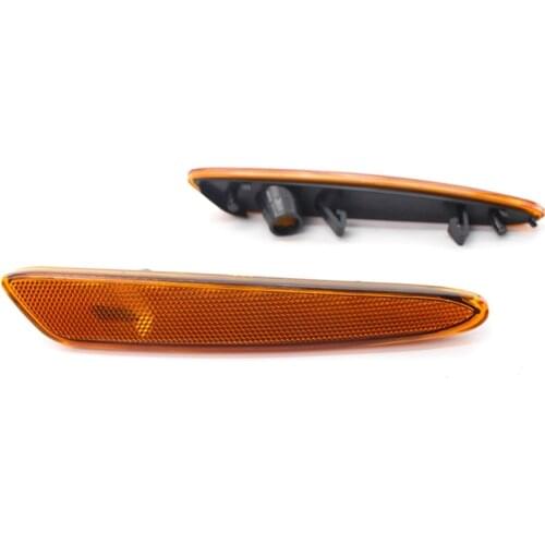 2pcs brightness Front Bumper Side Marker Parking Lights Lamps Pair Set Fit for Chevrolet Corvette C6 05-13 Auto Replacement Part