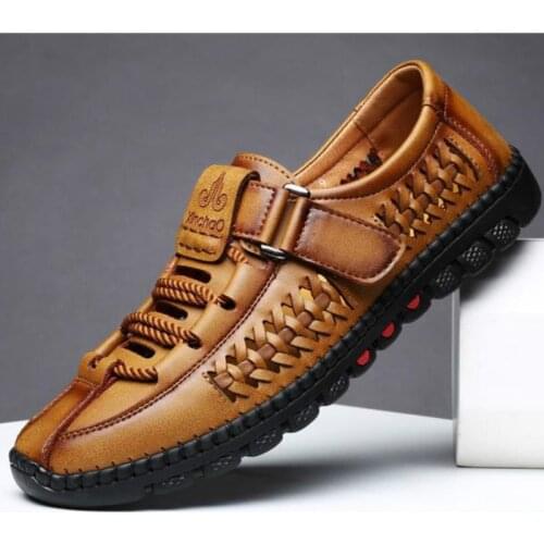 2020 Summer Brand Mens Casual SandalsShoes Split Leather Hollowed Loafers Breathable Fashion Stitches Soft Bottom Sneakers M921