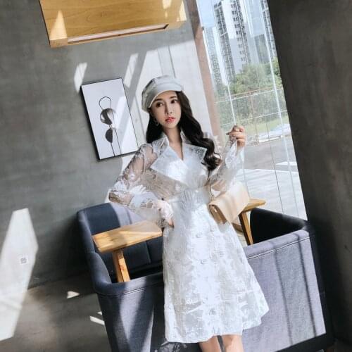 New Fashion Autumn Lace Trench Coat For Women Flower Embroidery Long Sleeve Notched Collar Long Cardigans Casual Trench Coat
