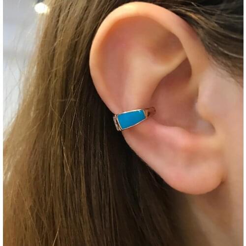 STELA TURQUOISE CARTILAGE EARRINGS