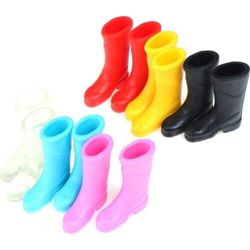 1Pairs Fashion Rubber Rain Boots Home Garden Yard Decoration 1/12 Scale Dollhouse Miniature