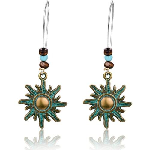 HC Bohemian Earrings Statement Jewelry Exaggerated Antique Green Metal Earrings Women Rudder Flowers Starfish Tassel Earrings W