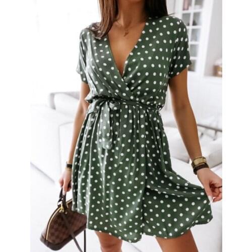 Summer Polka Dot Dress 2020 Boho Style Beach Dress Fashion Short Sleeve V-neck Polka Dot A-line Party Dress