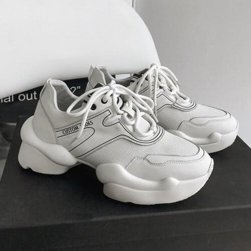 2021 Height Icreasing Genuine Leather Women Sneakers High Platform Lace Up Women Shoes Cross Tied High Heels Ankle Shoes Casual