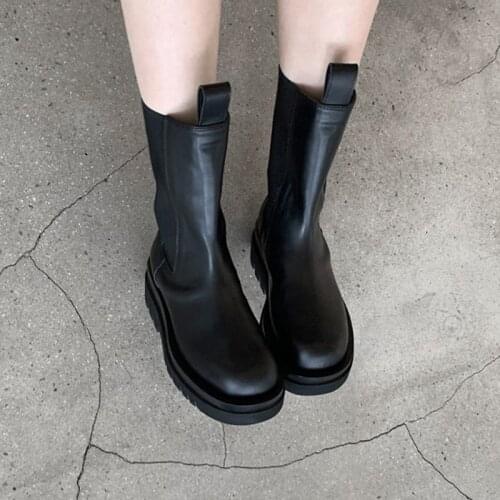 Leather Chelsea Boots For Women Low Heels Round Toe Short Plush Autumn Winter Women New winter Ankle Boots Casual Shoes