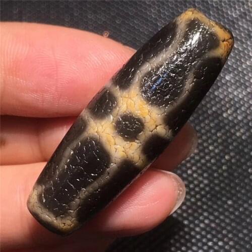 200407-1 Old Mineral Beads Natural Agate Material Tibetan Amulet Jingong Vajra Collectible Fine Beads