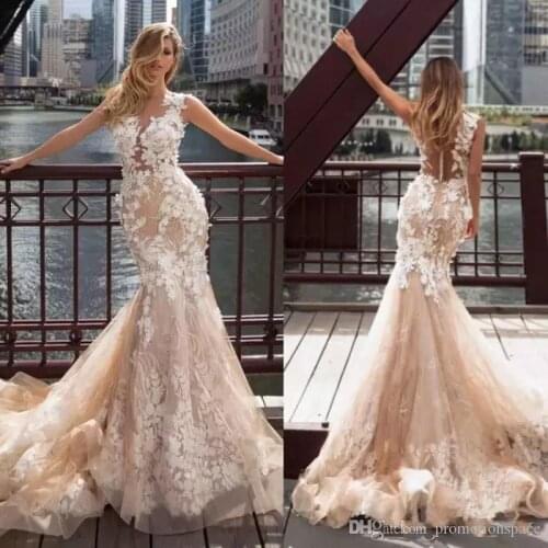 2020 Champagne Mermaid Wedding Dresses Lace Applique Sheer Neck Bridal Gowns Beach Sweep Train Wedding Dress