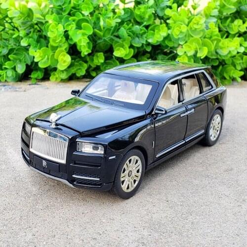 1:24 Rolls-Royce SUV Cullinan Off-road Alloy Car Model Simulation Metal Car Decoration Sound and Light Pull Back