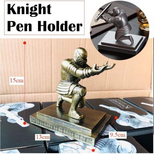 Creative Resin Soldier Executive Knight Shaped Pen Holder Home Office Desktop Decoration Crafts Decorative Penholder Figurines