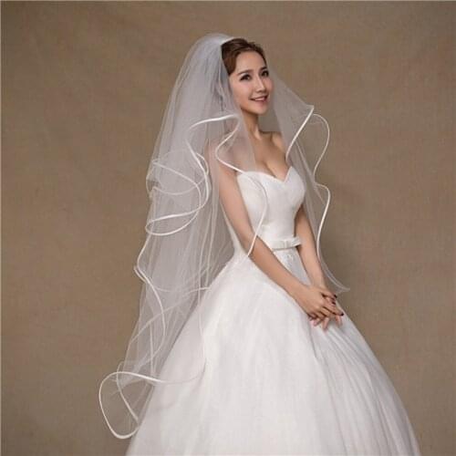 Satin Ribbon Edge Wedding Veil Fingertip Length 4 Tiers Soft Fluffy Tulle Face Blusher Horsehair Drop Veils with Plastic Comb