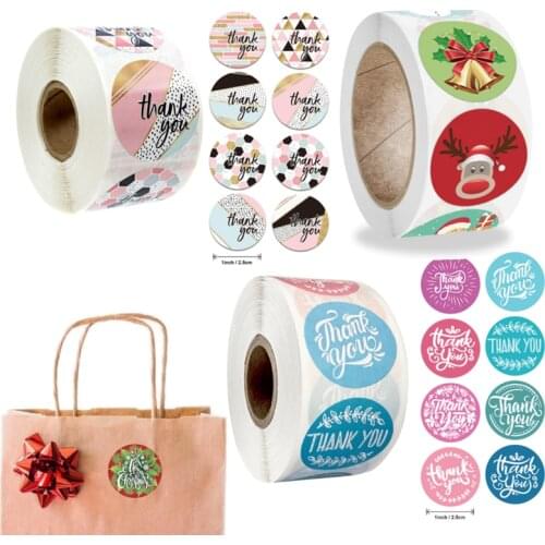 500Pcs Round Paper Labels Adhesive Wedding Stickers Candy Bag Flower Gift Cake Boxes and Packaging Sticker Christmas Decoration