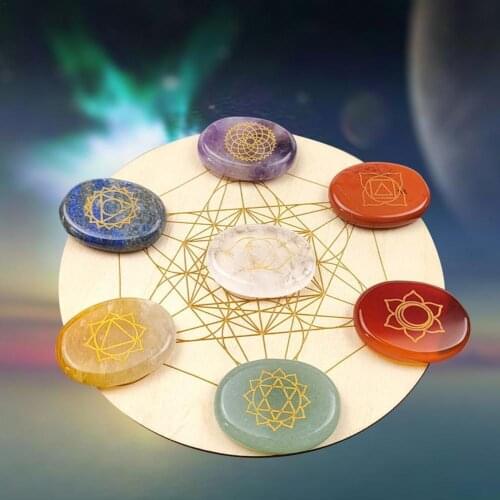 7Pcs Chakra Stones Reiki Healing Crystal With Engraved Chakra Symbols Holistic Balancing Polished Palm Natural Stones