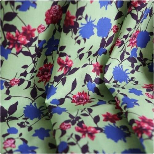 Width 57" Plain Weave High-Density Floral Printed Cotton Fabric By The Half Yard For Dress Shirt Childrens Wear Material