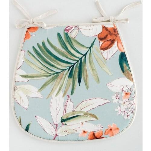 2Pcs Four Seasons General Chair Cushion Rainforests Style Bird Cloth Chair Cushion Antiskid Cushion Horseshoe Chair